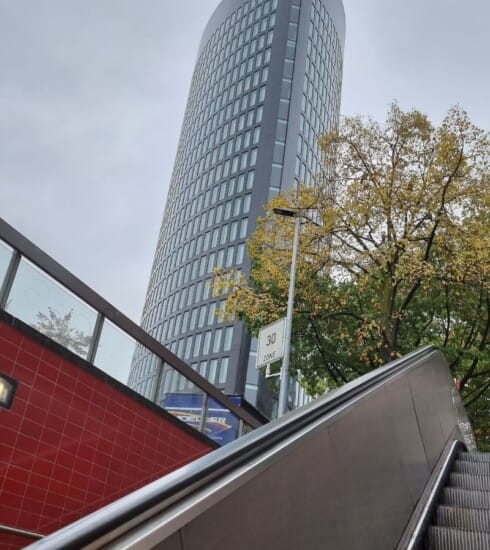 “..und plötzlich ist da ein Licht am Ende des Tunnels”..