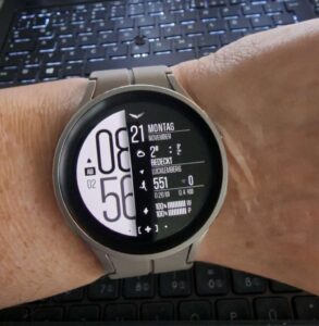 SAMSUNG Galaxy Watch5 Pro Test - Facer Zifferblatt