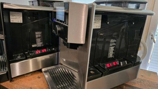 SIEMENS EQ900 gegen SIEMENS EQ.9 connect - die Neue - eine Stufe besser ?..