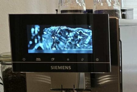 SIEMENS EQ 900 gegen SIEMENS EQ.9 connect - augenschmeichelnde Animationen