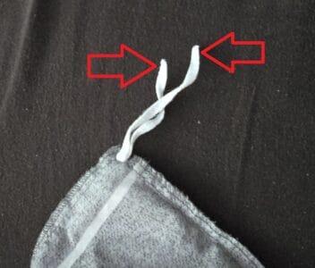 Bänder in Bettdeckenbezügen - wozu sind die Dinger da?